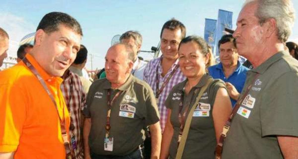 El gobernador visit el vivac del Dakar 2016 en La Rioja