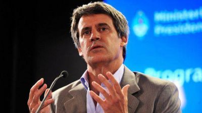 Basura, grasa militante y Moria Cas�n, entre las frases m�s picantes de Alfonso Prat Gay