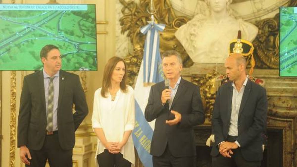 Macri anunci� una obra con Vidal y les volvi� a pegar a los K