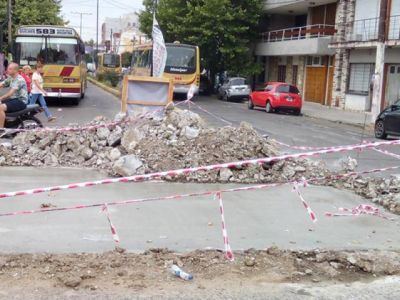 Intensifican obras de bacheo