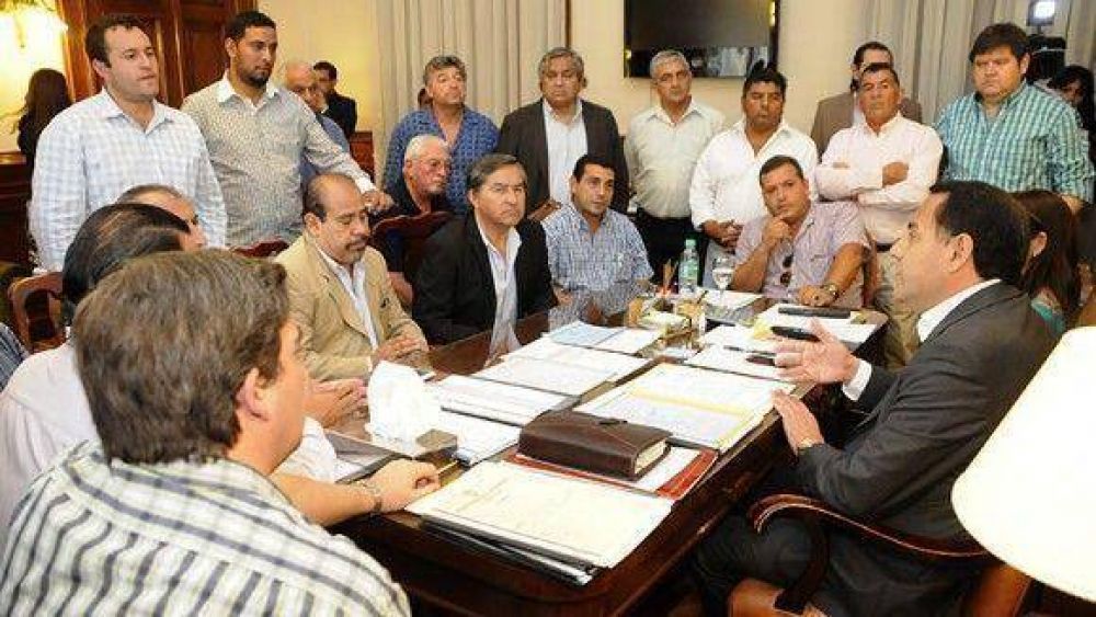 El Gobierno pagar� a los estatales el bono adicional en febrero y marzo