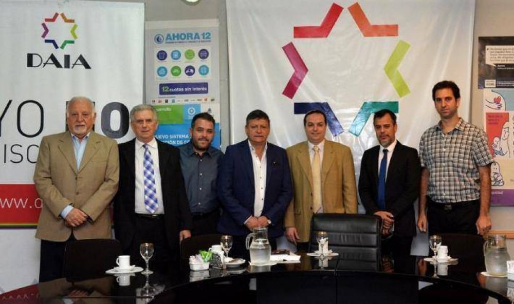 Peppo coincidi� con la DAIA en trabajar por m�s �igualdad y justicia�