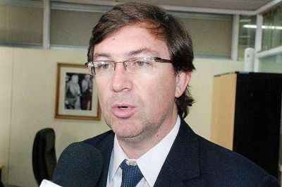 Livio Guti�rrez: �Creo que hay que readecuar las tarifas�