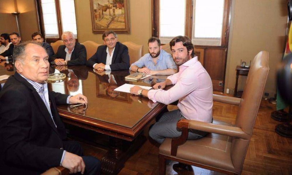 Sin resolver la interna del FpV, se tratar�a el Presupuesto