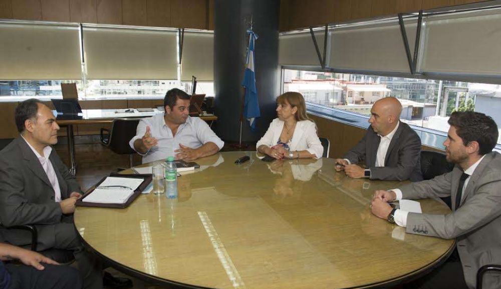 Galleguillo abord� con Triaca la problem�tica del trabajo en La Rioja