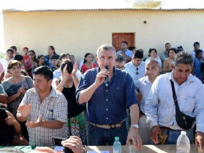 Morales anuncio programas sociales,obras y trabajo