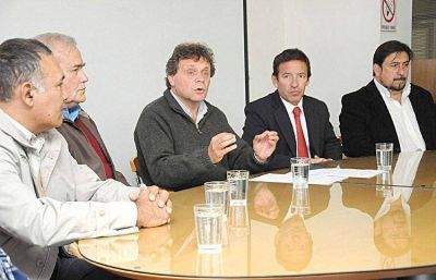 Meteor�logos sin cobrar: cr�ticas de concejales de distintos partidos