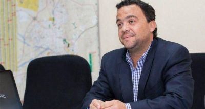 Sebastian Gomeza: �Cada intendente decide si necesita m�s o menos gente o si incrementa los impuestos�