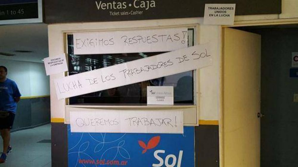 Tras la ca�da de un acuerdo con Aerol�neas Argentina, la empresa Sol dej� de volar
