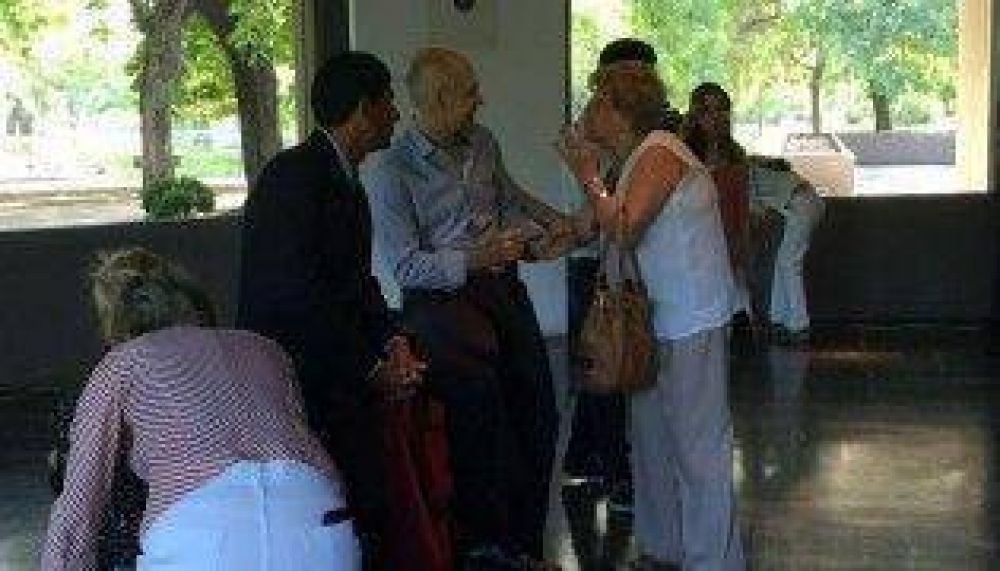 Larreta y Acevedo se reunieron con vecinos en N��ez