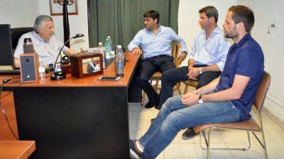 Siguen los posicionamientos dentro del PJ de cara la interna