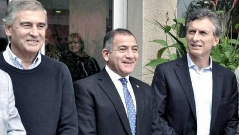 Macri quiere a Luis Juez como embajador en Ecuador