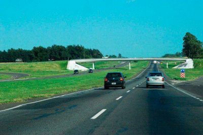 �No se va nadie? La ruta a la Costa, mucho m�s vac�a que hace un a�o  