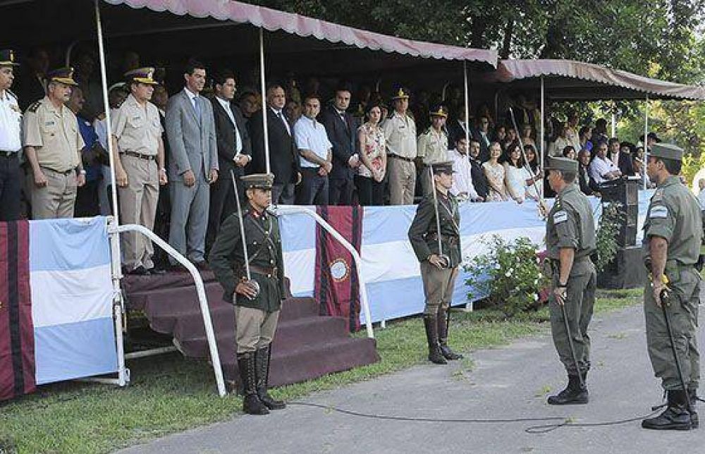 Urtubey asisti� a la asunci�n del nuevo Jefe de la Agrupaci�n VII de Gendarmer�a Nacional
