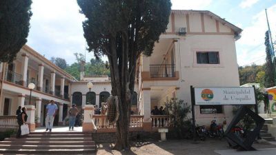 Fabriss�n estim� que la mitad de los municipales despedidos podr�an recuperar el trabajo