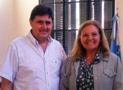 San Cayetano: Gestiones en la Provincia por salud y capacitaci�n