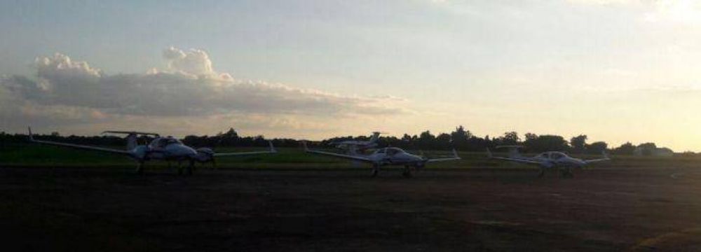 Tres nuevos aviones que compr� el Ej�rcito Argentino a los EE.UU. permanecen en el Aeropuerto de Posadas interdictados por la AFIP