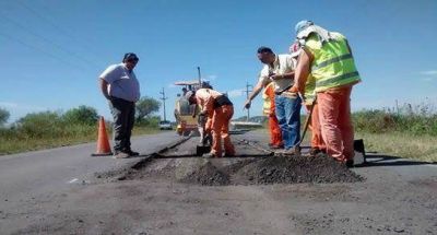 La provincia realizar� obras de bacheo en 1000 km de rutas