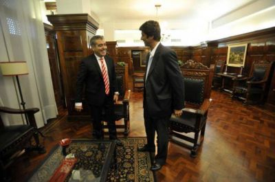 Cano: �se debe controlar a los uniformados�