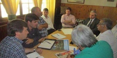 Gestionan obras de captaci�n de agua para Trevelin