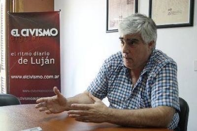 �No voy a andar corriendo m�dicos ni profesionales�
