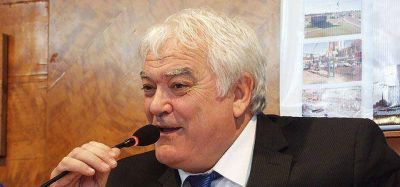 Carasatorre, dispuesto a conversar con quien 