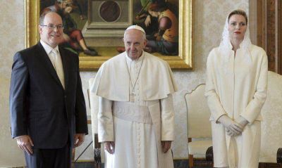 El papa Francisco recibe al pr�ncipe de M�naco y a su esposa