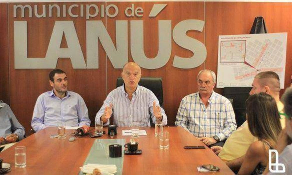 N�stor Grindetti inform� el balance de trabajo de habilitaciones comerciales
