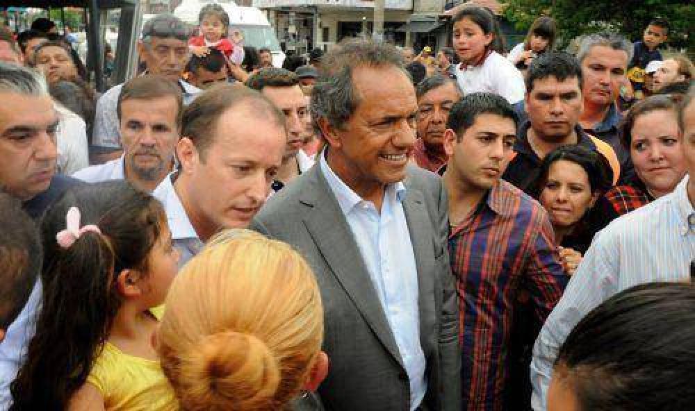 Scioli e Insaurralde visitar�n la colonia para chicos en Villa Albertina