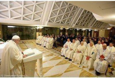 Homil�a del Papa: No cerrar el coraz�n a las sorpresas del Esp�ritu Santo