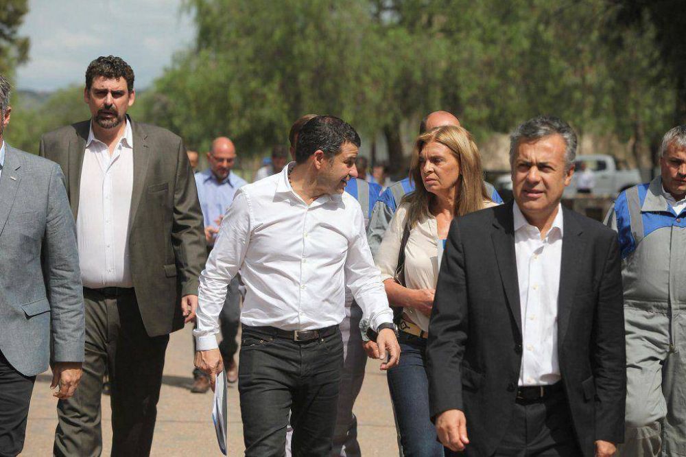 Por qu� el precio de la nafta no baja en Mendoza