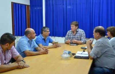 El gobierno busca una soluci�n para los trabajadores de Primera L�nea