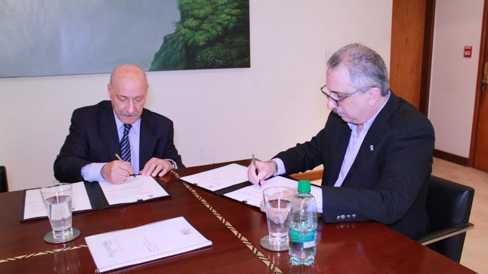El Gobernador firm� convenio con el CFI por 48 millones de pesos