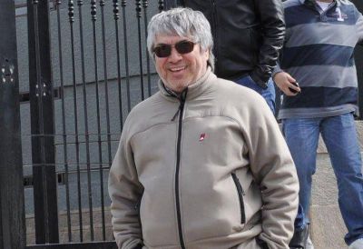 L�zaro B�ez despidi� a la mitad de su personal