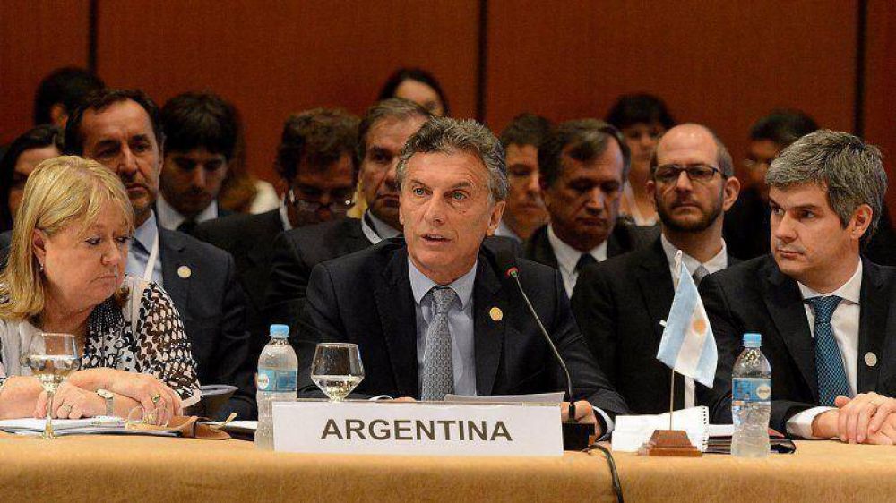 Macri, con una intensa y cargada agenda en Davos