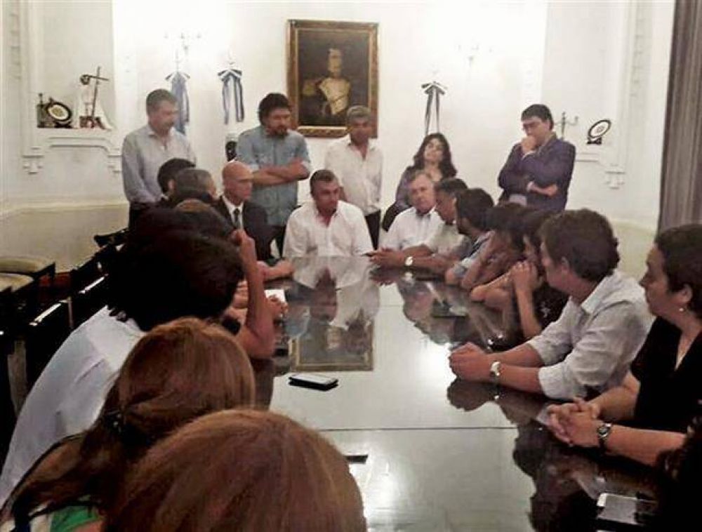 Suman pruebas en contra de Sala y las denuncias alcanzan a ex funcionarios