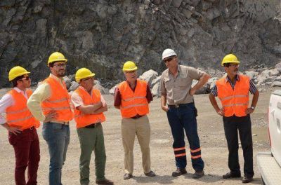 Ezequiel Galli recorri� el circuito minero con funcionarios del Ministerio de Producci�n