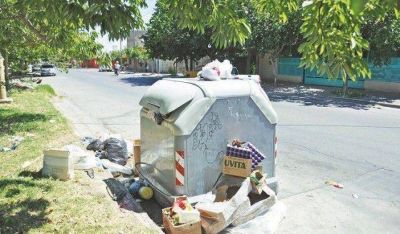 Piden colaboraci�n a los vecinos tras la aver�a de camiones recolectores