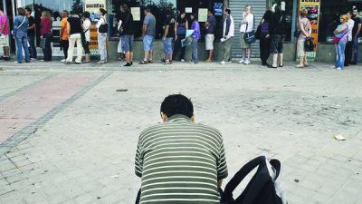 No estudia ni trabaja uno de cada 5 j�venes y son casi el doble que hace 20 a�os