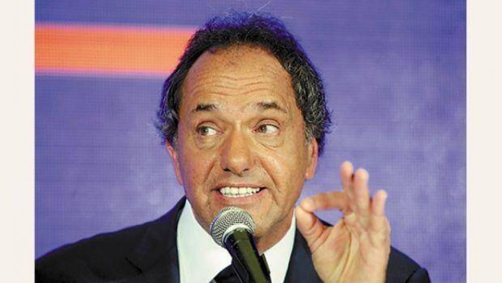 Scioli llama a la unidad del PJ pero los ultra K quieren dejar afuera al massismo
