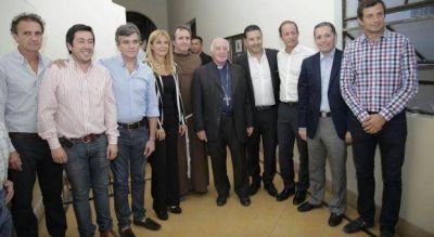 Luego de la disputa con Vidal, referentes del PJ bonaerense se re�ne el s�bado en Santa Teresita