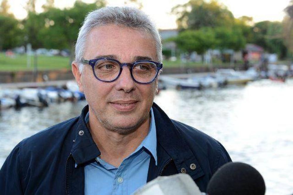 Julio Zamora: 