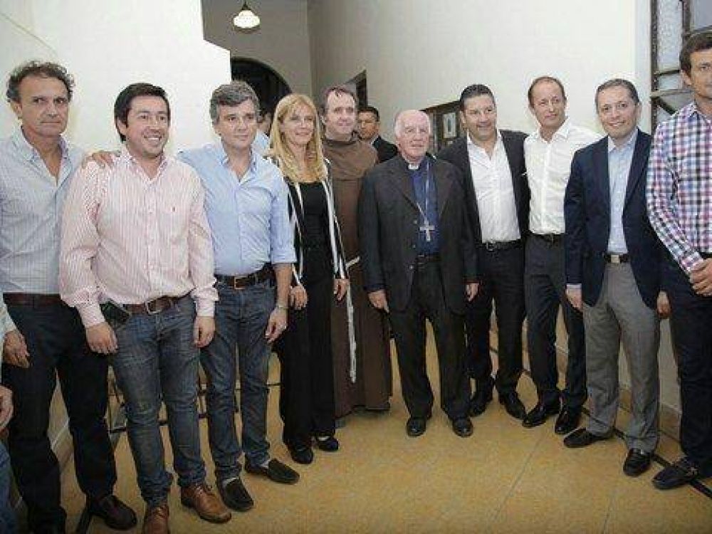 �Debemos gobernar defendiendo los valores que ense�a el Papa�