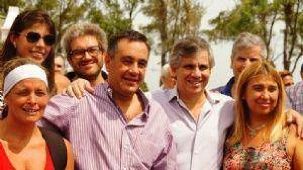El Ministro de Educaci�n estuvo en el encuentro �Escuelas de Verano�