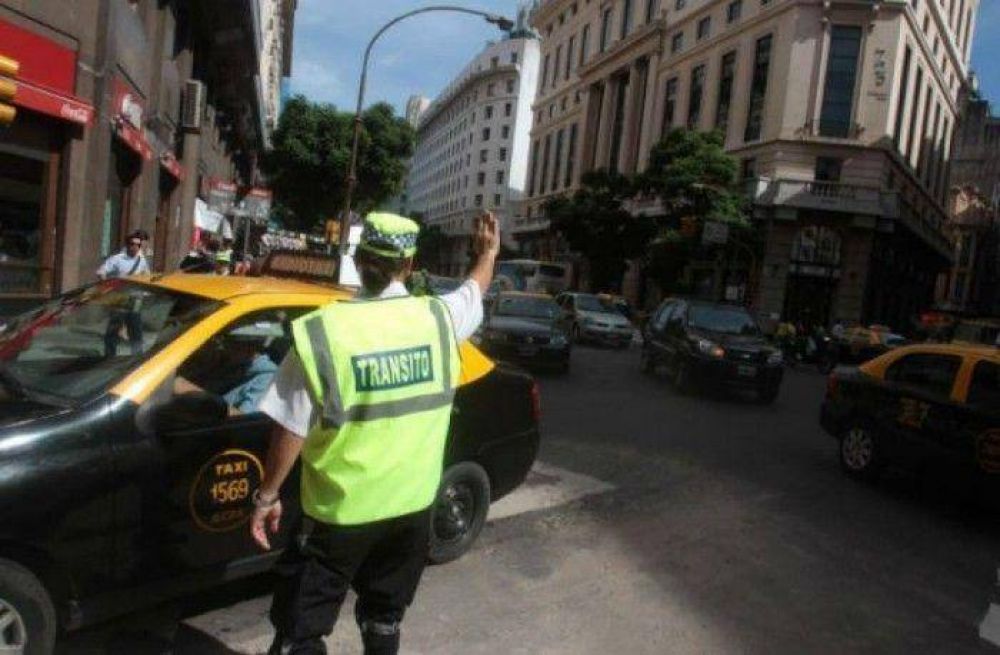 Fotomultas en el Microcentro: instalan c�maras para controlar el ingreso de autos