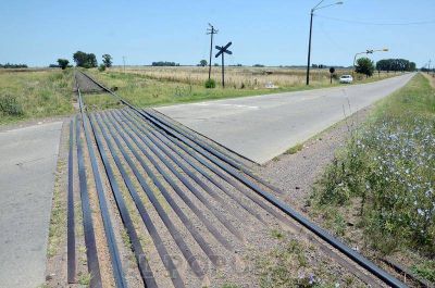 Construir�n un puente en el Camino de los Pueblos