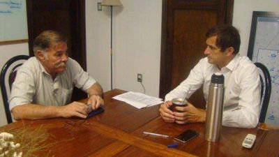 El intendente recibi� a Julio Ru�z