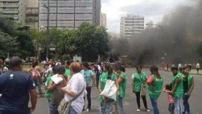 Cooperativistas realizaron cortes en La Plata