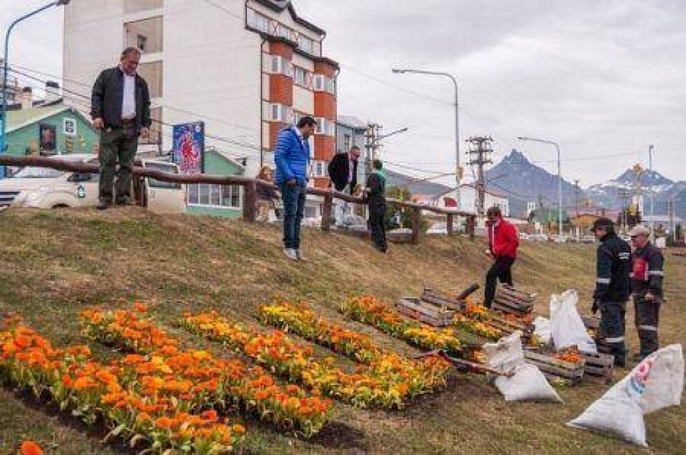 El intendente Vuoto recorri obras y barrios de la ciudad