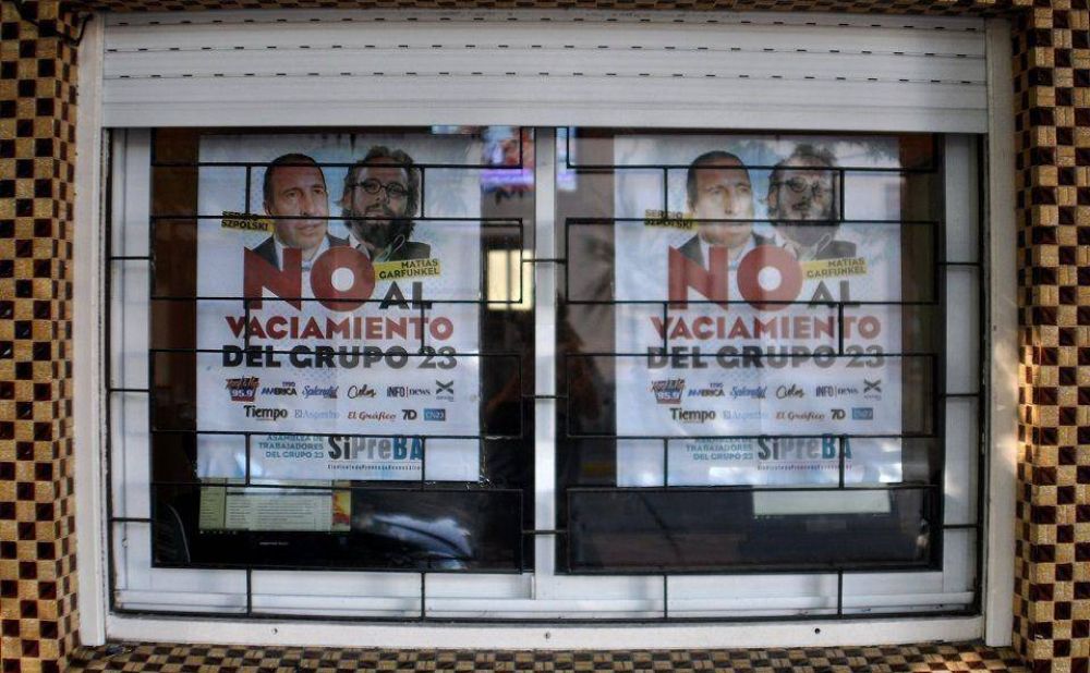 Trabajadores del diario El Argentino siguen sin respuestas